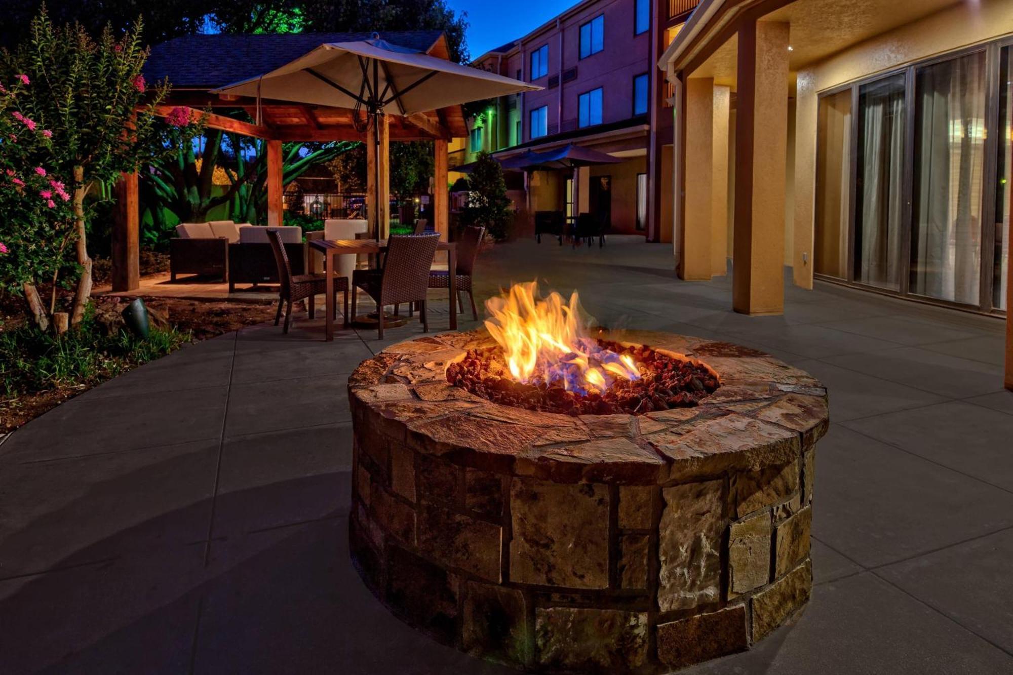 Courtyard By Marriott Abilene Southwest/Abilene Mall South Esterno foto